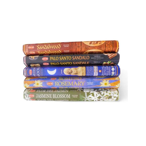 Witches’ Quest Lunar Magic Incense Pack - 5 Moon Scents 100 Sticks - New - Picture 2 of 6